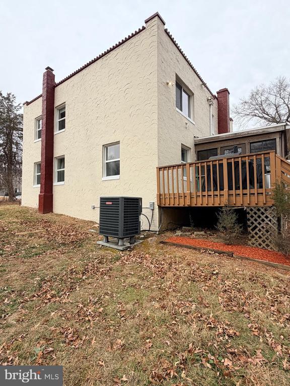 Building Photo - 8710 Pamper Ln