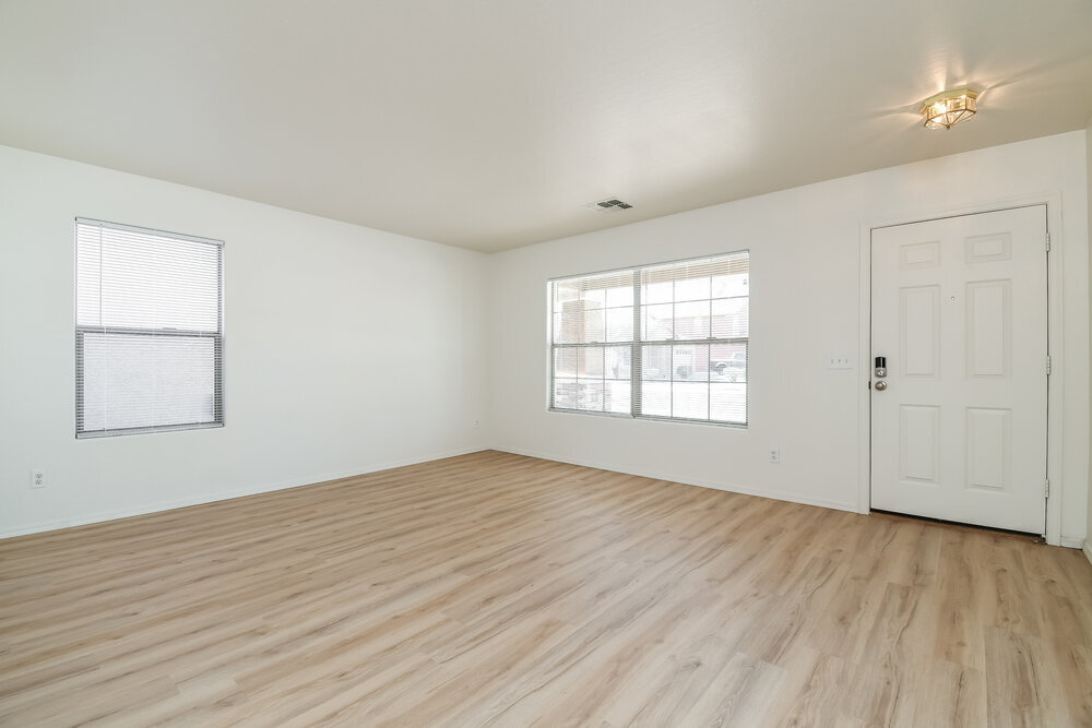 Building Photo - 7401 S 30th Ave