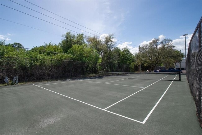 Building Photo - 11410 8th Way N