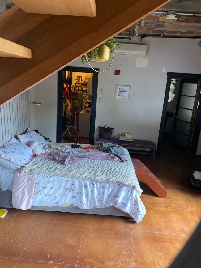 Building Photo - 2915 John R St