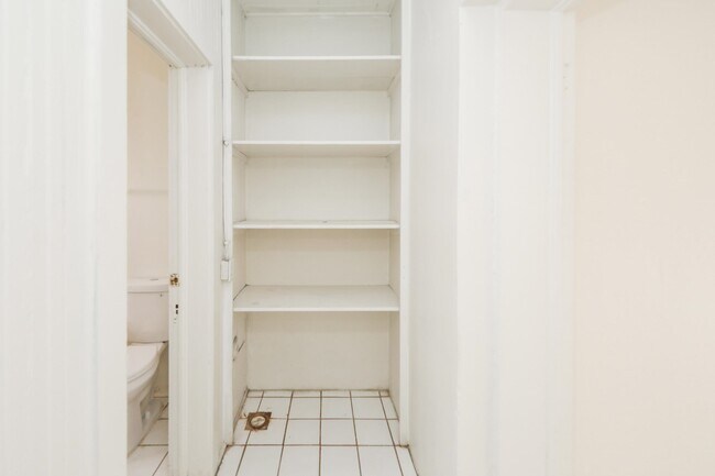 Building Photo - 311 Matamoros St