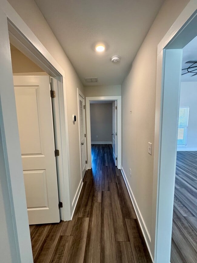 Building Photo - 456 Jones Homestead Rd