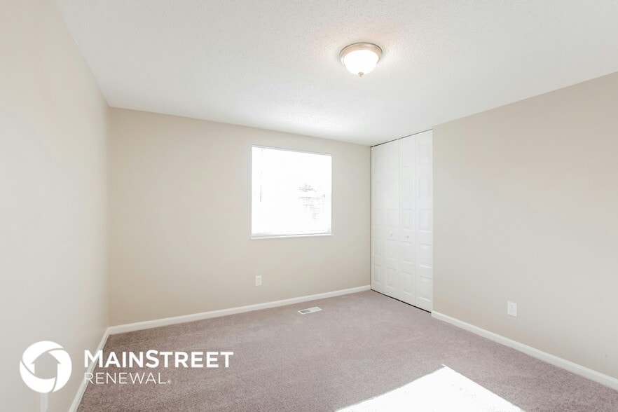 Building Photo - 8109 Beechwood Terrace