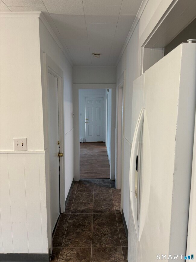 Building Photo - 70 Woodbine St