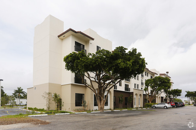 Building Photo - Cutler Bay Centre