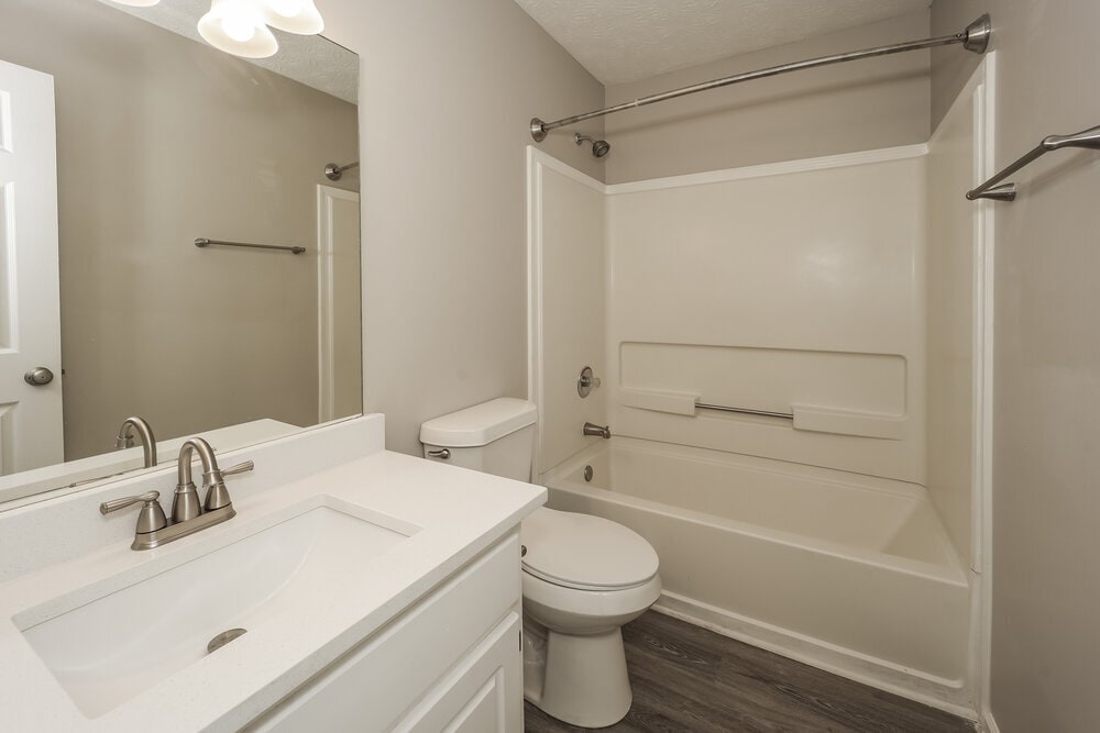 Building Photo - 7196 Williamsburg Dr