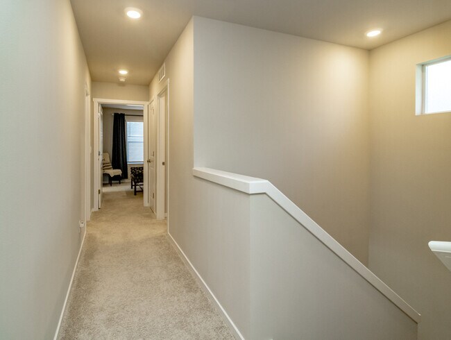 Building Photo - 18798 108th Ave Ct E