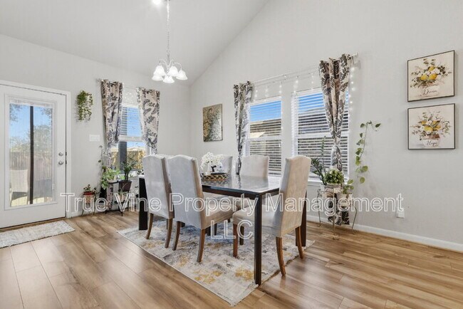 Building Photo - 12108 Icon Rdg