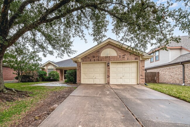 Building Photo - 4431 Duesenberg Dr