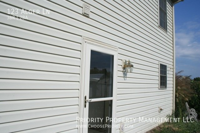 Building Photo - 123 Alger Ln