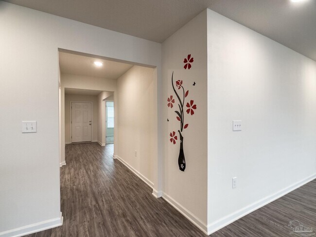 Building Photo - 5760 Blackhorse Cir