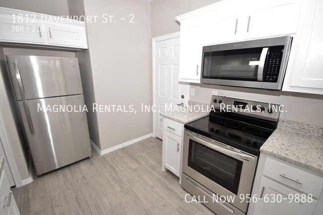 Building Photo - 1812 Davenport St