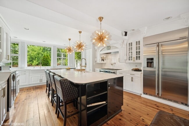 Building Photo - 82 Woodley Rd