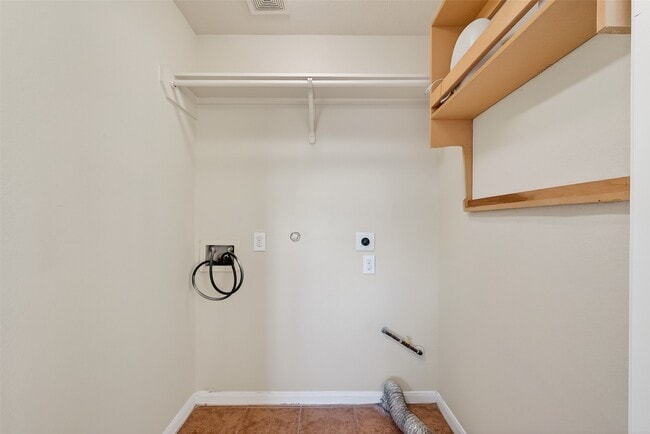 Building Photo - 5810 Post Oak Manor Dr