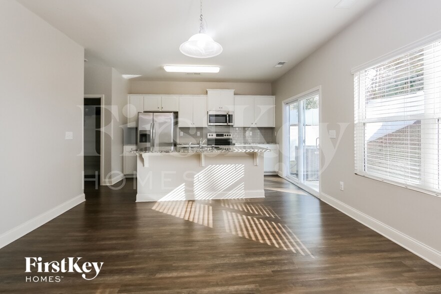 Building Photo - 9512 Blue Knoll Ct