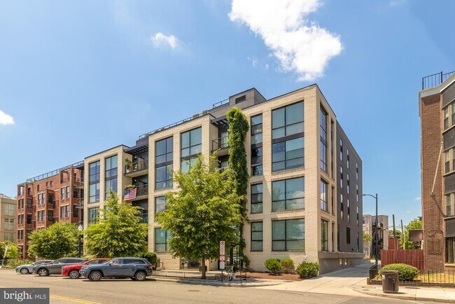 Building Photo - 1628 11th St NW