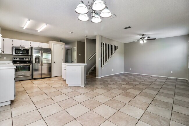 Building Photo - 5109 Corvette Dr