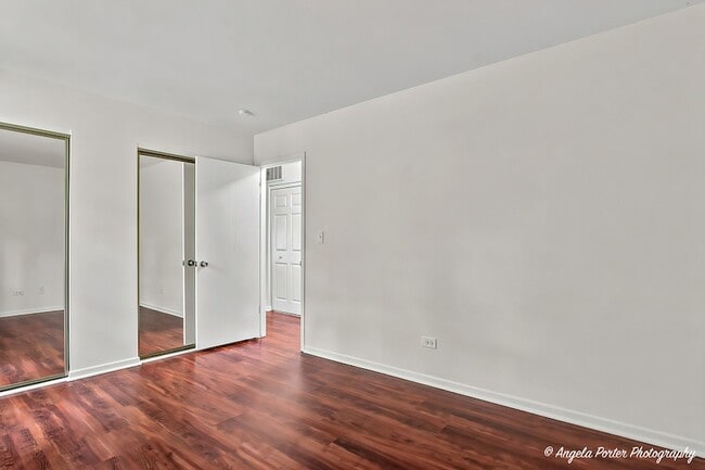 Building Photo - 3287 Medford Ct