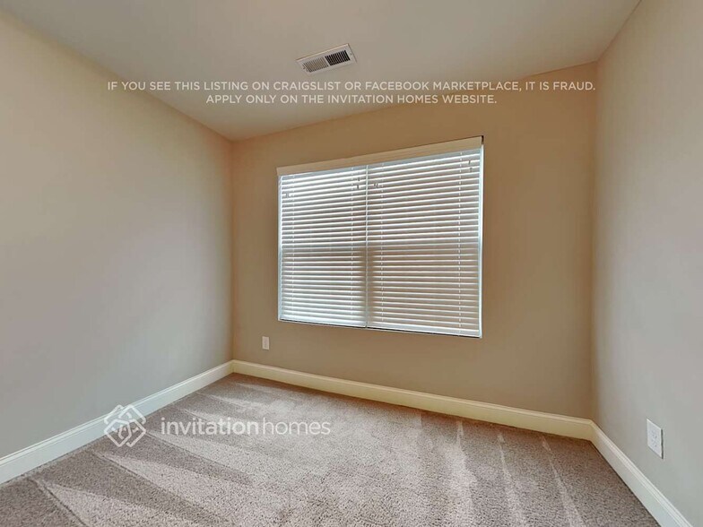 Building Photo - 5419 Roberta Crossing Dr