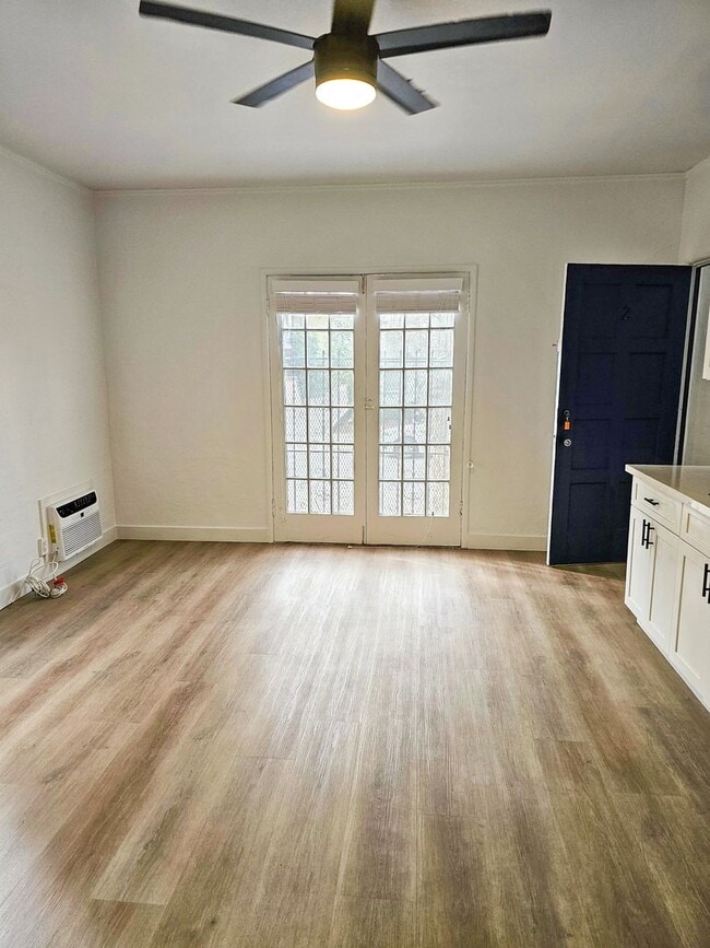 Interior Photo - 6439 Orange Street