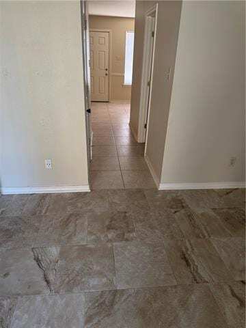 Building Photo - 126 Lakewood Dr