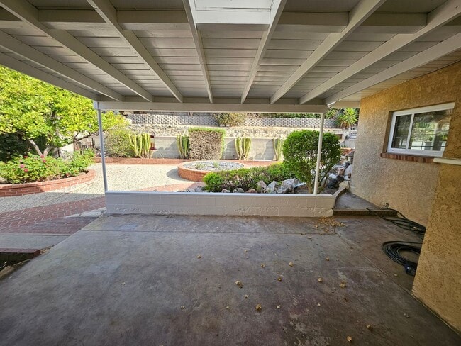 Building Photo - 3154 Jolley Dr