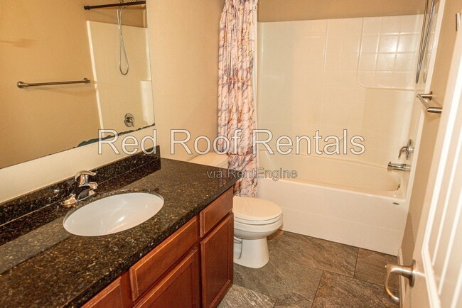 Building Photo - 1441 Farina Lp SE