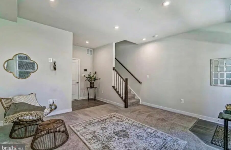 Building Photo - 2820 Arts Vista Blvd