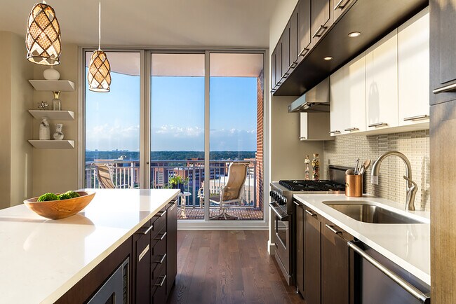 Building Photo - 1820 Peachtree St NW