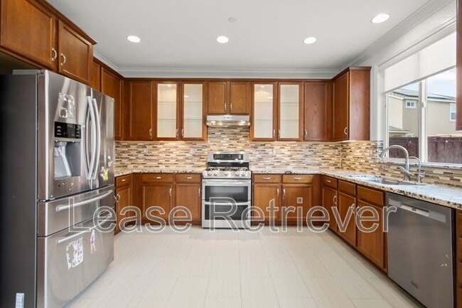 Building Photo - 16092 Old Glory Ct