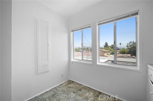 Building Photo - 6634 Lankershim Blvd