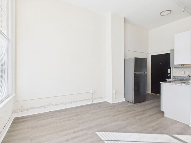 Interior Photo - Flats at 14th