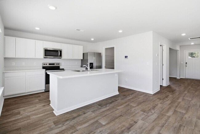 Building Photo - 119 Stella Blfs Dr