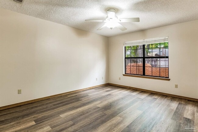 Building Photo - 6327 Heart Pine Dr