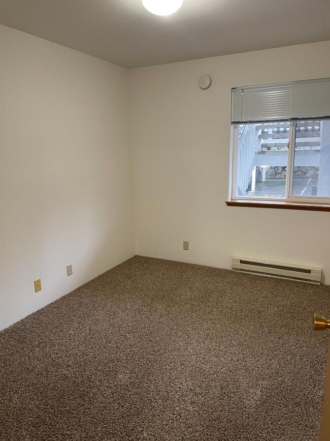 Building Photo - 3160 Adams Ave