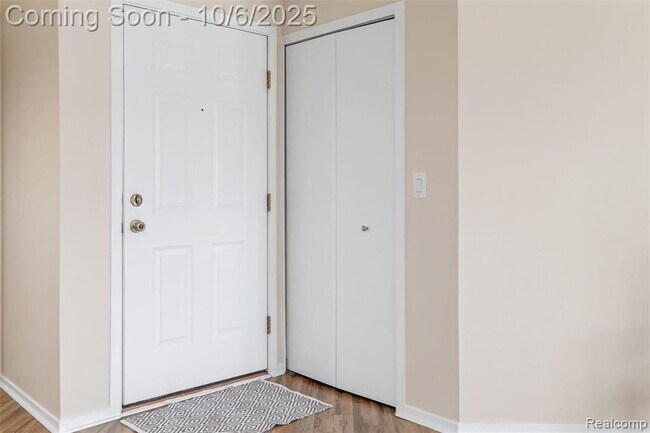 Building Photo - 2620 Greenstone Blvd