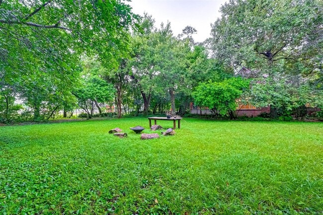 Building Photo - 4628 Roseneath Dr