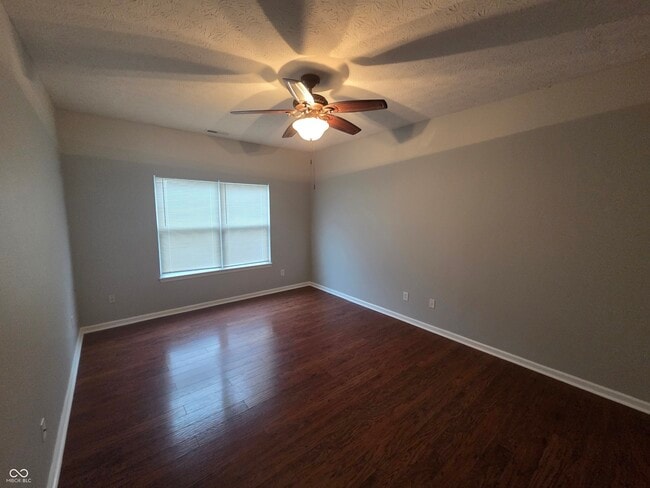 Building Photo - 6475 Glenwood Trce