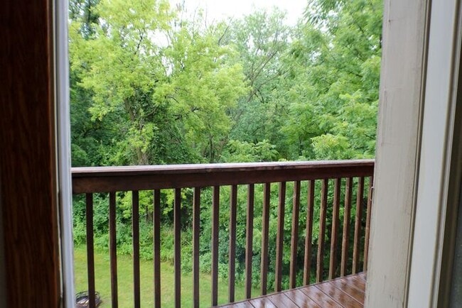 Building Photo - $2,695 | 4 Bedroom, 3.5 Bathroom Multi Floor Town Home | No Pets Allowed | Available for August 1...