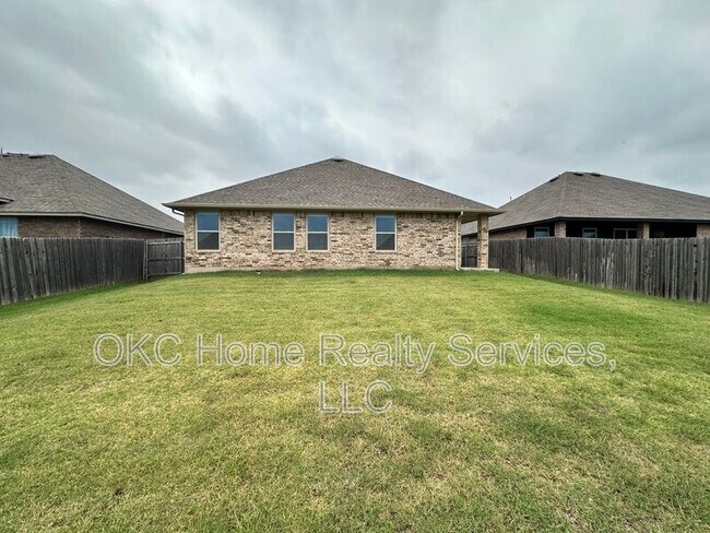 Building Photo - 4133 NW 155th St