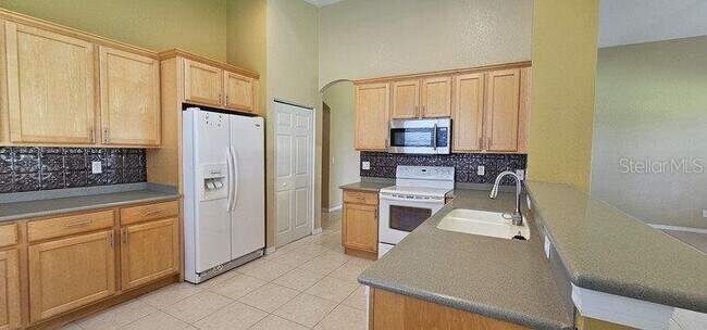 Building Photo - 4189 River Bank Way