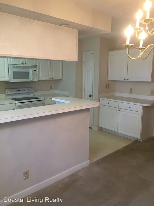 2 br, 3 bath House 400 Willow Greens Dri... 400 Willow Green Dr