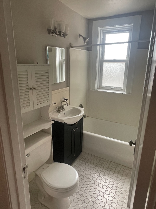 Building Photo - 7553 Byron Pl