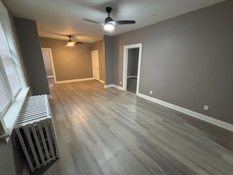 Building Photo - 1341 Marshall St