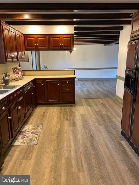 Building Photo - 45 Clay Slate Rd