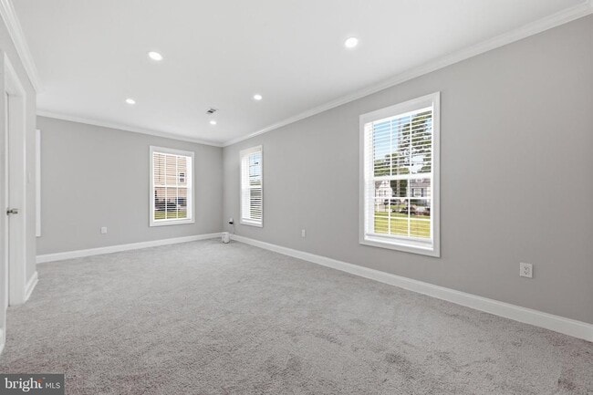 Building Photo - 3524 Meadowside Ave