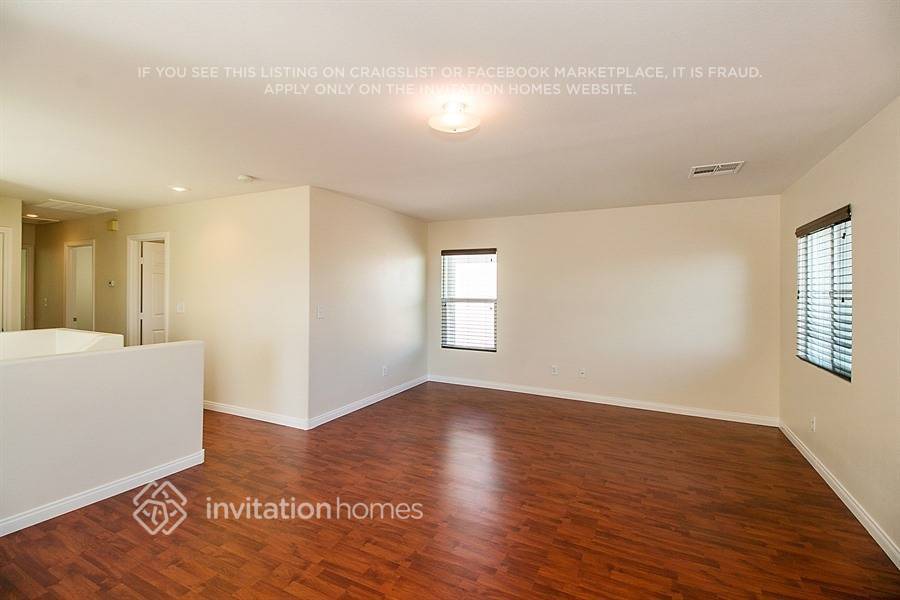 Building Photo - 7423 Scottish Castle Ave