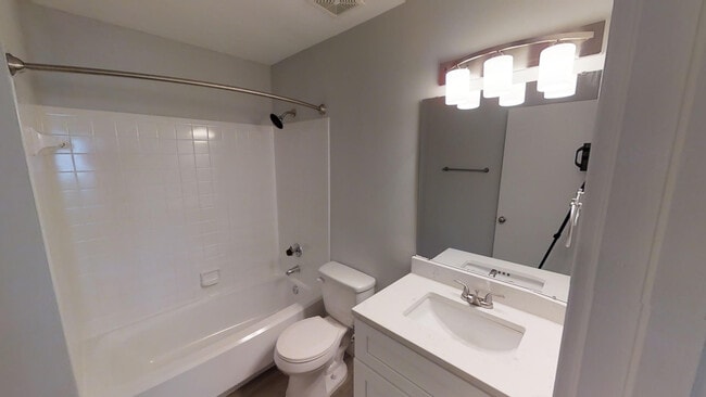 Bathroom - SomerStone Estates