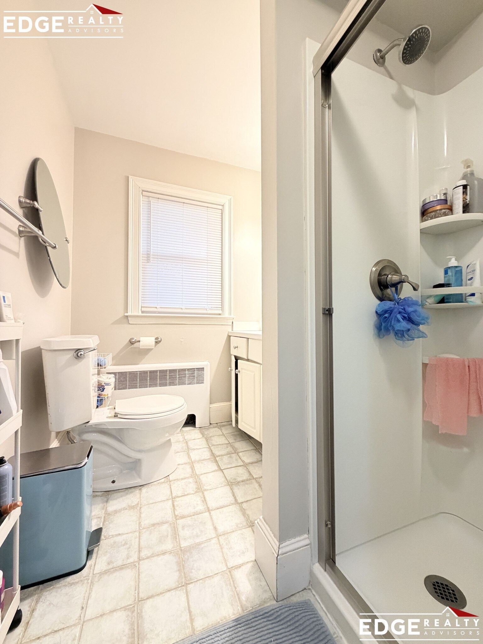 Building Photo - 96 Undine Rd