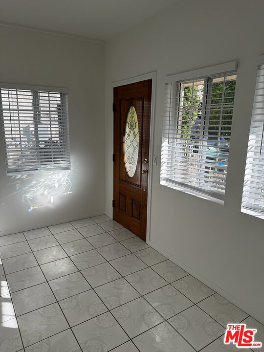 Building Photo - 4619 Melbourne Ave